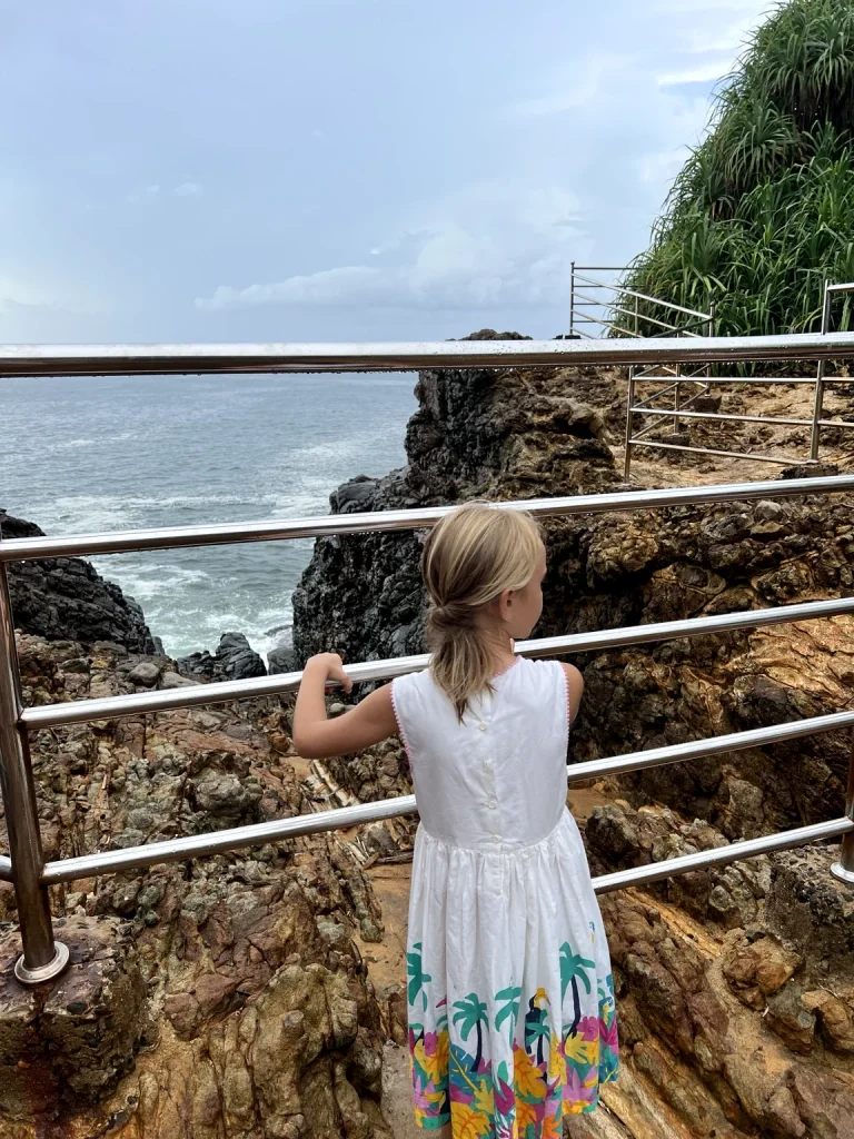 Waiting for the Hummanaya Blowhole.